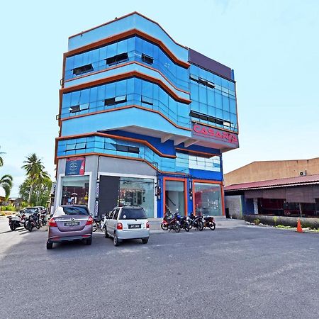 Oyo 90594 Hotel Casalink Paka Buitenkant foto