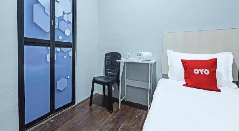 Oyo 90594 Hotel Casalink Paka Buitenkant foto