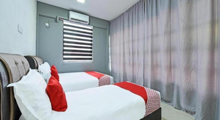 Oyo 90594 Hotel Casalink Paka Buitenkant foto