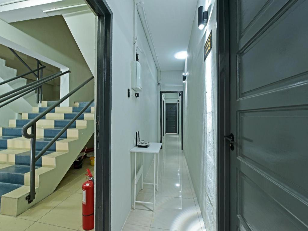 Oyo 90594 Hotel Casalink Paka Buitenkant foto